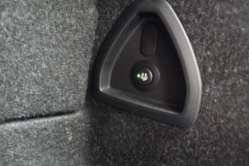 BMW Seria 5 G90-91 2024 BMW 550 BMW 550e M Pro HAK Adaptive LED Bowers&amp;Wil, zdjęcie 31