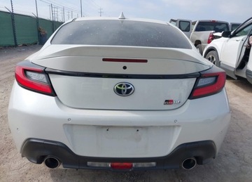 Toyota 2024 Toyota GR86 2024r., Premium, 2.4L, od ubezpieczalni 2.4 Benzyna 231KM, zdjęcie 6