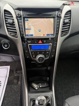 Hyundai i30 II Wagon 1.6 GDI 135KM 2012 Hyundai i30 1.6 benzyna , bogato wyposazony 1.6 Benzyna 135KM, zdjęcie 12