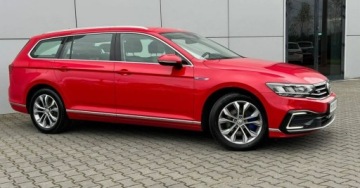 Volkswagen Passat B8 2020 Volkswagen Passat DSG PlugIn LED Webasto Bezwypadkowy Piekny kolor Faktu, zdjęcie 8
