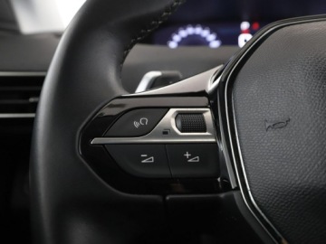 Peugeot 3008 II Crossover 1.2 PureTech 130KM 2020 Peugeot 3008 automat virtual cocpit klima auto, zdjęcie 31