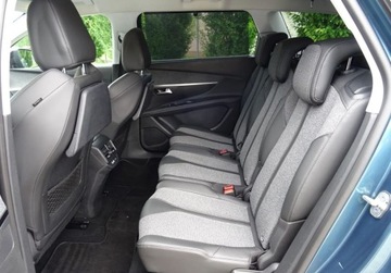 Peugeot 5008 II Crossover 1.2 PureTech 130KM 2017 Peugeot 5008 Bezwypadkowy Serwisowany 1-Wlasciciel Navi Kamera Blis 7-Osob, zdjęcie 9