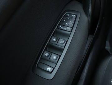 Renault Megane IV Grandtour 1.5 Blue dCi 115KM 2019 Renault Megane 1.5 Blue dCi, Navi, Klima, zdjęcie 18