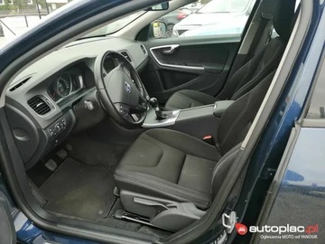 Volvo S60 II 2014 Volvo S60 II 2.0 D3 5 cylindrowy, moc 190 KM, 490 Nm, zdjęcie 14