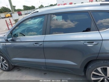 Volkswagen 2024 Volkswagen Inny TAOS, 2024r., 1.5L 1.5 Benzyna 158KM, zdjęcie 5