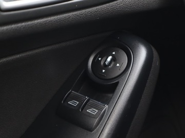 Ford Fiesta VII Hatchback 3d Facelifting 1.0 EcoBoost 100KM 2014 Ford Fiesta 1.0 EcoBoost, Klima, Parktronic,ALU, zdjęcie 18