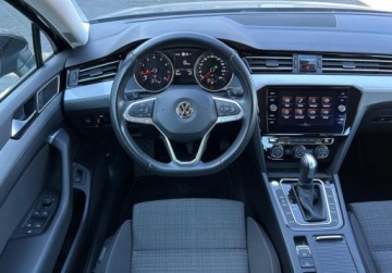 Volkswagen Passat B8 Limousine Facelifting 2.0 TSI 190KM 2020 Volkswagen Passat Business Pakiety, ACC, ergoComfort, GPS, Podgrzewane fo, zdjęcie 5