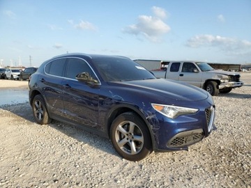 Alfa Romeo Stelvio SUV Facelifting 2.0 Turbo 280KM 2021 Alfa Romeo Stelvio Sport 2021 2.0l 2.0 Benzyna 280KM, zdjęcie 4