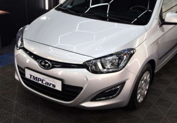 Hyundai i20 I Hatchback 5d Facelifting 1.2 DOHC 85KM 2012 Hyundai i20 1.2 Benzyna 85KM, zdjęcie 14