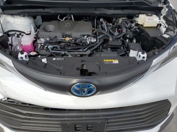 Toyota Sienna III 2024 Toyota Sienna Le, 2024r., 2.5L 2.5 Benzyna 245KM, zdjęcie 10