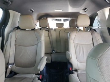 Toyota Sienna III 2024 Toyota Sienna Limited 2024 2.5l 2.5 Hybryda 245KM, zdjęcie 10