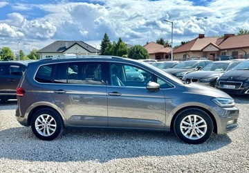 Volkswagen Touran III 2.0 TDI 150KM 2016 Volkswagen Touran 2.0 TDI CR TOP LED DSG Nvi kamera PDC Highline Panorama, zdjęcie 5