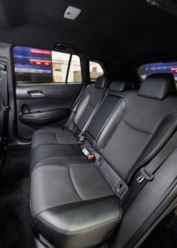 Toyota 2023 Toyota Corolla Cross Cross 2.0 Hybrid Executive 2.0 Hybryda 197KM, zdjęcie 16