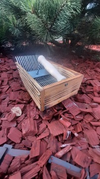 Большой и мощный сборщик ягод.