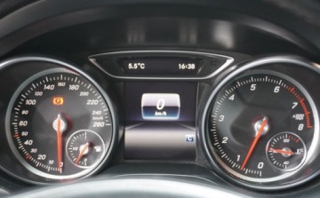 Mercedes CLA C117 Shooting Brake Facelifting 1.6 200 156KM 2018 Mercedes-Benz CLA Bezwypadkowy Serwisowany 1-Wlasciciel Navi Full Led Pdc, zdjęcie 36