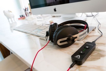 Apogee GROOVE — Цифро-аналоговый преобразователь и предусилитель для наушников