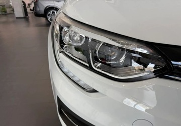 Renault Megane IV GrandCoupe Facelifting 1.3 TCe 140KM 2025 Renault Megane GrandCoupe kolor Bialy 2025 OD REKI 1.3 Benzyna, zdjęcie 6