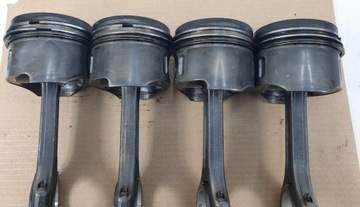 TŁOK + KORBOWÓD MERCEDES W203 2.2 CDI 646963