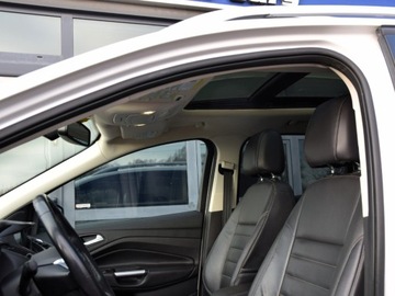 Ford Escape III 2016 Ford Escape 2.0 Benzyna Panorama Kamera cofania Titanium 2.0 Benzyna 241KM, zdjęcie 17