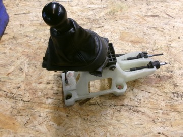 CITROEN C-CROSSER ZVEDÁK PÁKY ŘAZENÍ