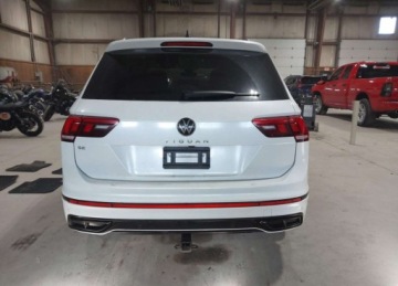 Volkswagen Tiguan III 2024 Volkswagen Tiguan 2024r., 2.0t Se R-line Black, 2L, od ubezpieczalni 2.0, zdjęcie 5