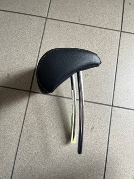 HYUNDAI IX35 PODHLAVNÍK POHOVKA CENTRÁLNÍ KOŽENÝ ČERNÁ