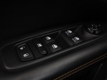 Jeep Compass II SUV 2.0 MJD 140KM 2017 Jeep Compass automat 4x4 navi kamera półskóra, zdjęcie 33