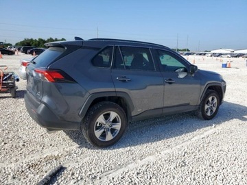 Toyota RAV4 V 2025 Toyota RAV4 2025 TOYOTA RAV4 LE 2.5 Hybryda 176KM, zdjęcie 2