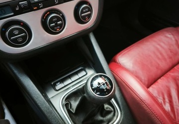 Volkswagen EOS Coupe Cabrio 2.0 TDI DPF 140KM 2008 Volkswagen Eos Volkswagen Eos 2.0 TDI DPF 2.0 Diesel 140KM, zdjęcie 16