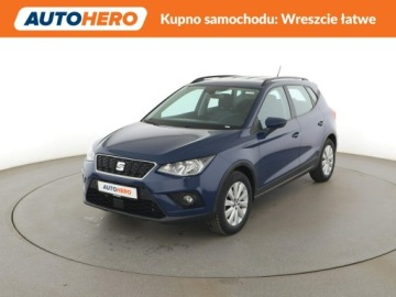 Seat Arona Crossover 1.0 EcoTSI 115KM 2018 Seat Arona klima auto (2 strefy) multifunkcja hak