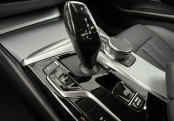 BMW Seria 5 G30-G31 Touring Facelifting 2.0 520d 190KM 2022 BMW Seria 5 xDrive Skora Automat Navi Kamera Head Up FV23 2.0, zdjęcie 24