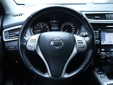 Nissan Qashqai II Crossover 1.2 DIG-T 115KM 2016 Nissan Qashqai 1.2 DIG-T, Salon Polska, Automat, zdjęcie 20