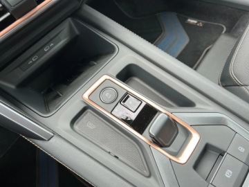 Cupra Leon II Sportstourer Facelifting 1.5 eTSI MHEV 150KM 2025 Cupra Leon Sportstourer 1.5 eTSI mHEV 150 KM DSG, zdjęcie 27