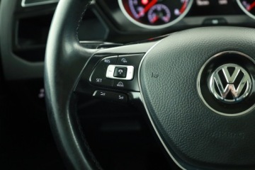 Volkswagen Touran III 1.8 TSI 180KM 2016 VW Touran 1.8 TSI, Salon Polska, Automat, zdjęcie 18