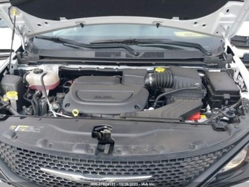 Chrysler Voyager V 2023 Chrysler Voyager LX 2023 3.6l 3.6 Benzyna 287KM, zdjęcie 8