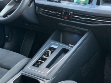 Volkswagen Golf VIII Variant 1.5 eTSI 150KM 2021 Volkswagen Golf mHev, Ladowarka indukcyjna, Head-Up, ACC, APP, Asystenci, zdjęcie 13