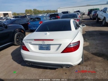 Mercedes SLK R172 2015 Mercedes-Benz SLK 2015 r., 3,5L SLK 350 3.5 Benzyna 302KM, zdjęcie 4