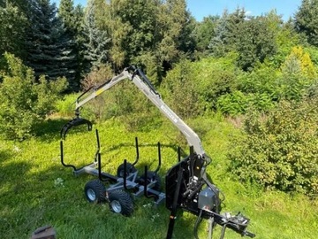 Przyczepa leśna do zrywki drewna HYDMAX H105 10,5t