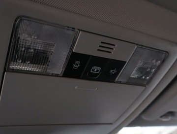 Toyota Verso Minivan Facelifting 1.8 Valvematic 147KM 2016 Toyota Verso 1.8 Valvematic, GAZ, Automat, Skóra, zdjęcie 21