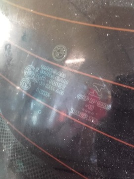 BMW 3 F30 FACELIFT SKLO (OKNO) KAROSERIE ZADNÍ