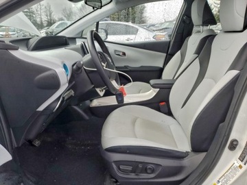 Toyota Prius IV Hatchback 1.8 Hybrid 122KM 2019 Toyota Prius Prime Plus, 1.8L, od ubezpieczalni 1.8 Hybryda 121KM, zdjęcie 6