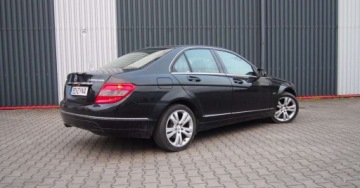 Mercedes Klasa C W204 Limuzyna 1.6 180 K BlueEFFICIENCY 156KM 2009 Mercedes-Benz Klasa C Benzyna Kompressor156KM Polskory Alu 1.6 156KM, zdjęcie 9