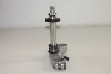 SUZUKI GSXR 750 96-00 SRAD PÓŁKA DOLNA SZTYCA