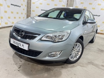 Opel Astra J Hatchback 5d 1.4 Twinport ECOTEC 100KM 2011 Opel Astra 1.4 100KM Klima 1-reka Gotowy do jazdy 1.4 Benzyna 100KM