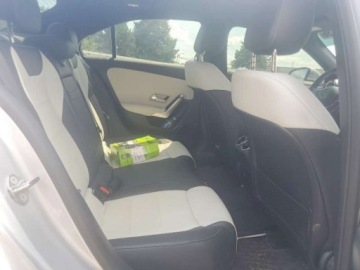 Mercedes Klasa A W177/V177 2022 Mercedes-Benz Klasa A 220 4matic 2022 2.0 Benzyna 188KM, zdjęcie 10