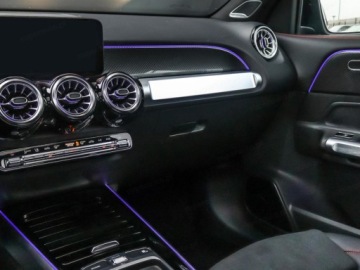 Mercedes GLB SUV 2.0 200d 150KM 2025 MERCEDES-BENZ GLB 200 d 4-Matic AMG Line 2.0 (150KM) 2025, zdjęcie 9