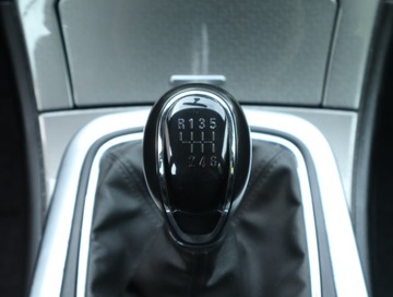 Opel Insignia I Sedan Facelifting 1.8 Twinport ECOTEC 140KM 2015 Opel Insignia 1.8, Salon Polska, Klima, Parktronic, zdjęcie 15