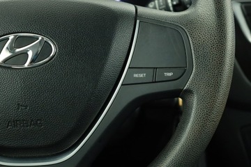 Hyundai i20 II Coupe 1.2 MPI 84KM 2016 Hyundai i20 1.2, Salon Polska, Klima, zdjęcie 11