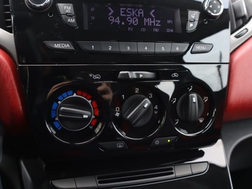 Lancia Ypsilon IV Hatchback 5d 1.2 8v 69KM 2013 Lancia Ypsilon 1.2, Salon Polska, Serwis ASO, zdjęcie 11