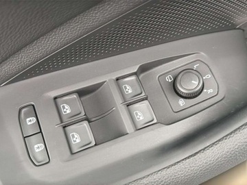 Skoda Superb III Kombi Facelifting 2.0 TDI SCR 150KM 2024 Skoda Superb LK DSG Kamera Cofania Hak Canton Masaze Wentylacja Faktura Va, zdjęcie 13